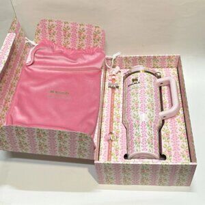 Stanley x LoveShackFancy Flowstate Quencher 40oz Tumbler Blooming Heirloom NEW